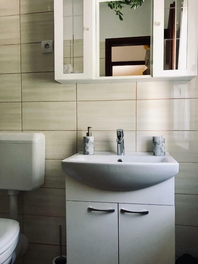Apartma Evi Zaga Bagian luar foto